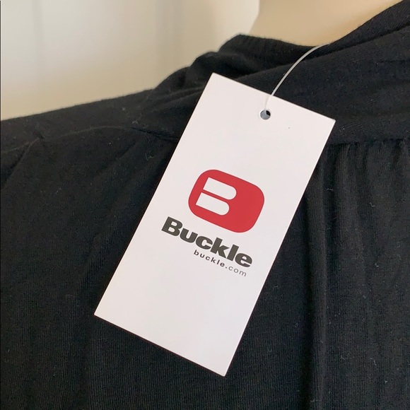 Buckle red by BKE pleated sleeve deep V top - Picture 12 of 15